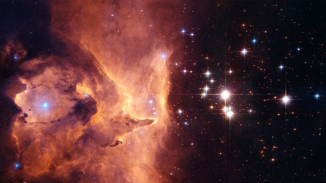 Gaz Bulutu (Nebula) Masaüstü Resmi