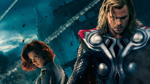 Yenilmezler Thor & Natasha Romanoff