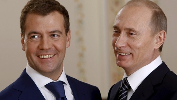 Vladimir Putin ve Dmitri Medvedev