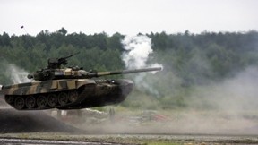 t90,tank,askeri taşıt,test,orman