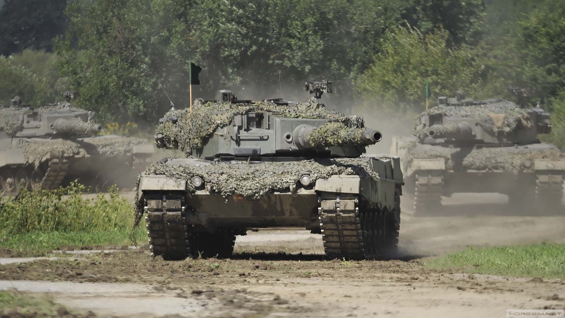 leopard,tank,askeri taşıt,orman,test