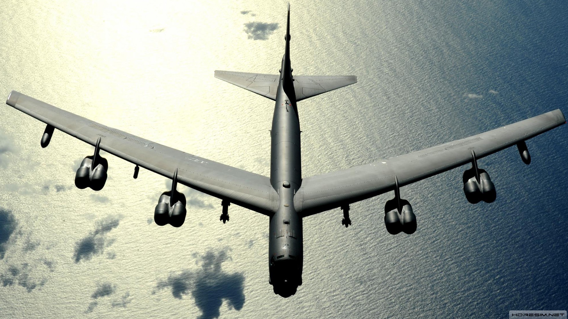 boeing,b-52,stratofortress,savaş uçağı,uçak,askeri taşıt
