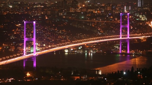 Gece Boğaz Köprüsü